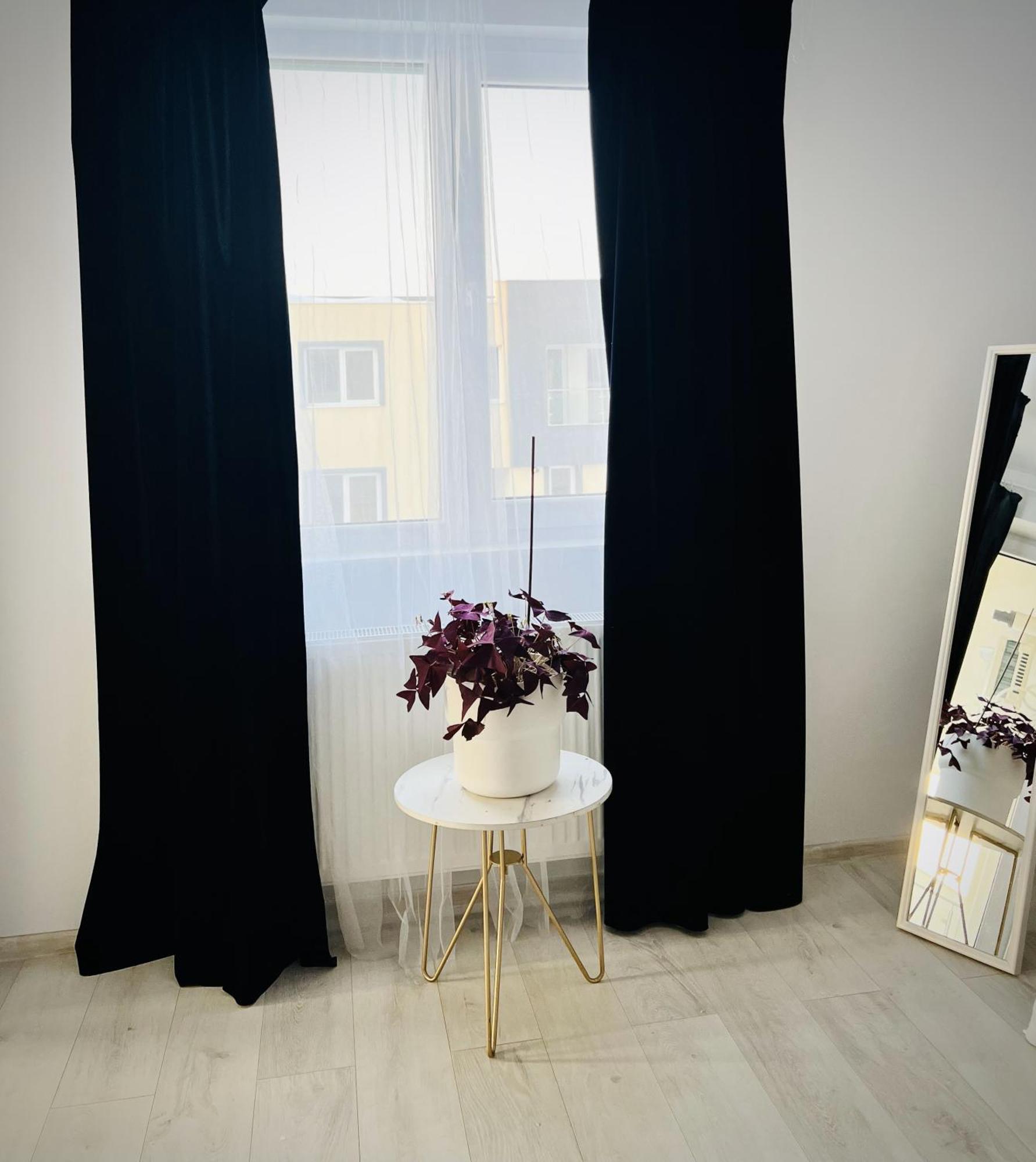 Airport Gardens Loft Apartment Отопени Екстериор снимка